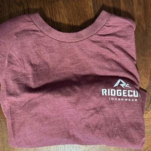 COPY - NWOT Ridgecut toughwear T-shirt size medium maroon (mens M)